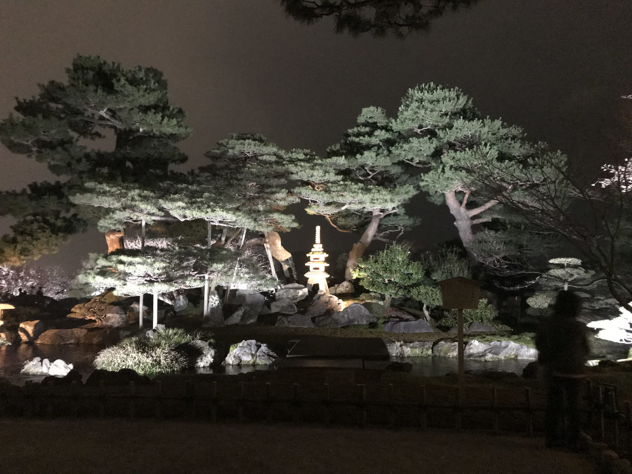 夜の兼六園