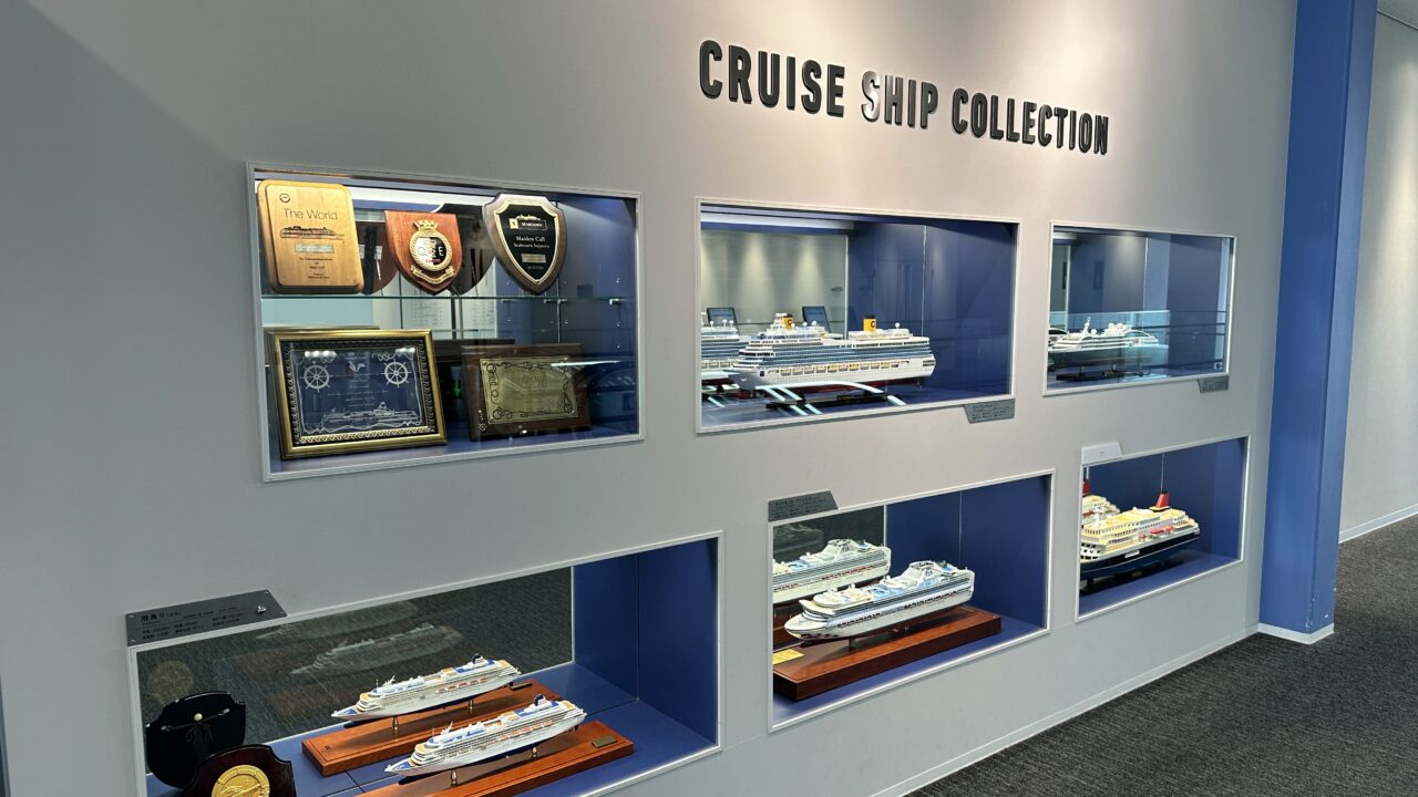 金沢港クルーズターミナル