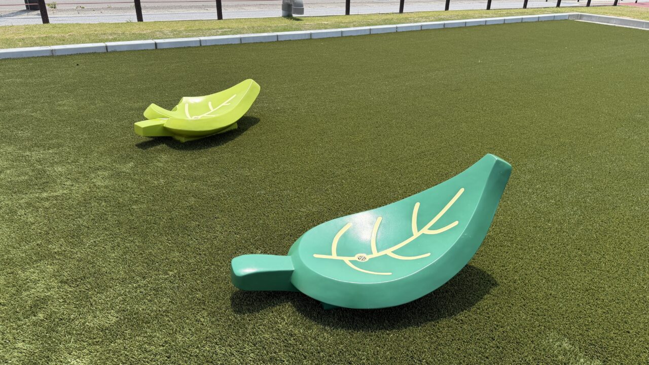 金沢城北市民運動公園遊具広場