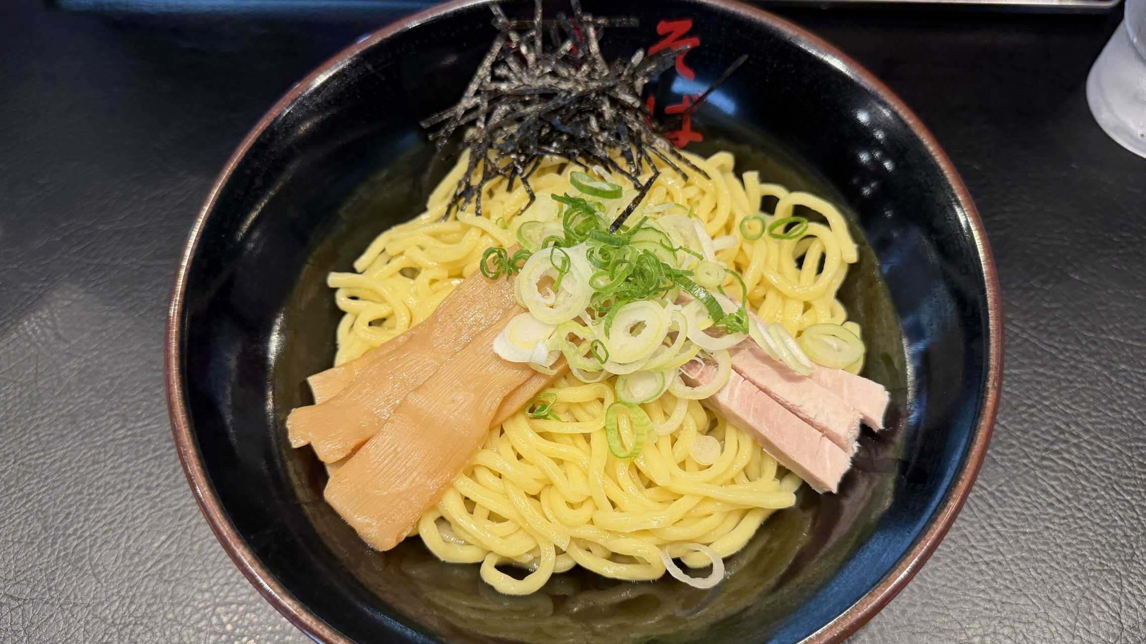 東京油組総本店金沢片町店